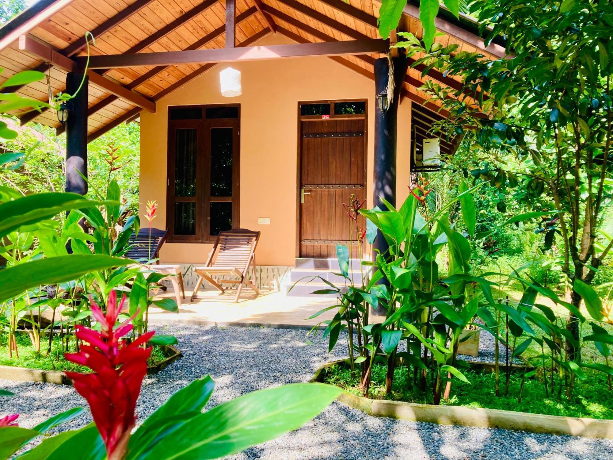 Suncity Privacy Cottages Udawalawe Exterior photo
